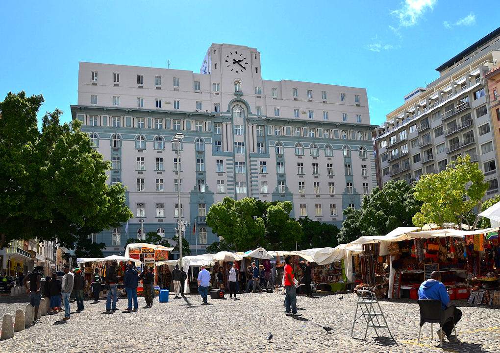 Greenmarket Square craft market and historic buildings in Cape Town